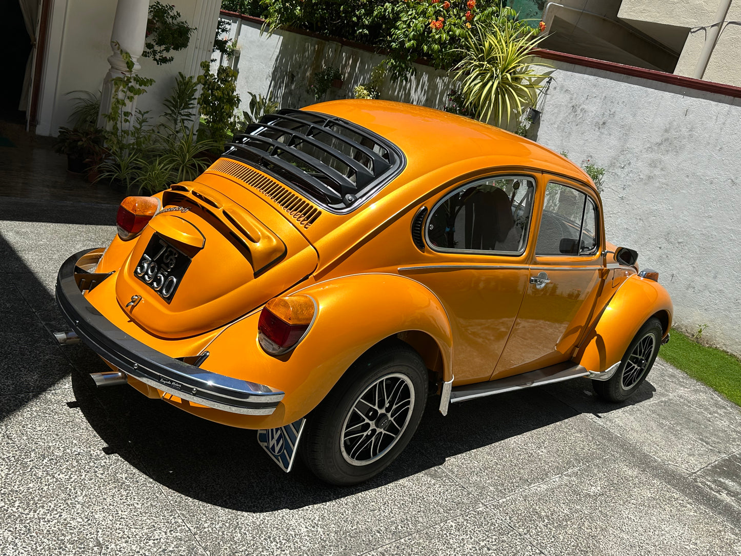 1975 Volkswagen Super Beetle 1303S 🇱🇰