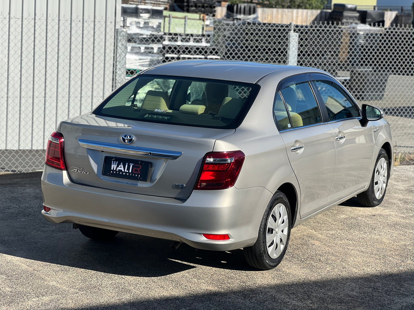 2015 Toyota Corolla Hybrid G