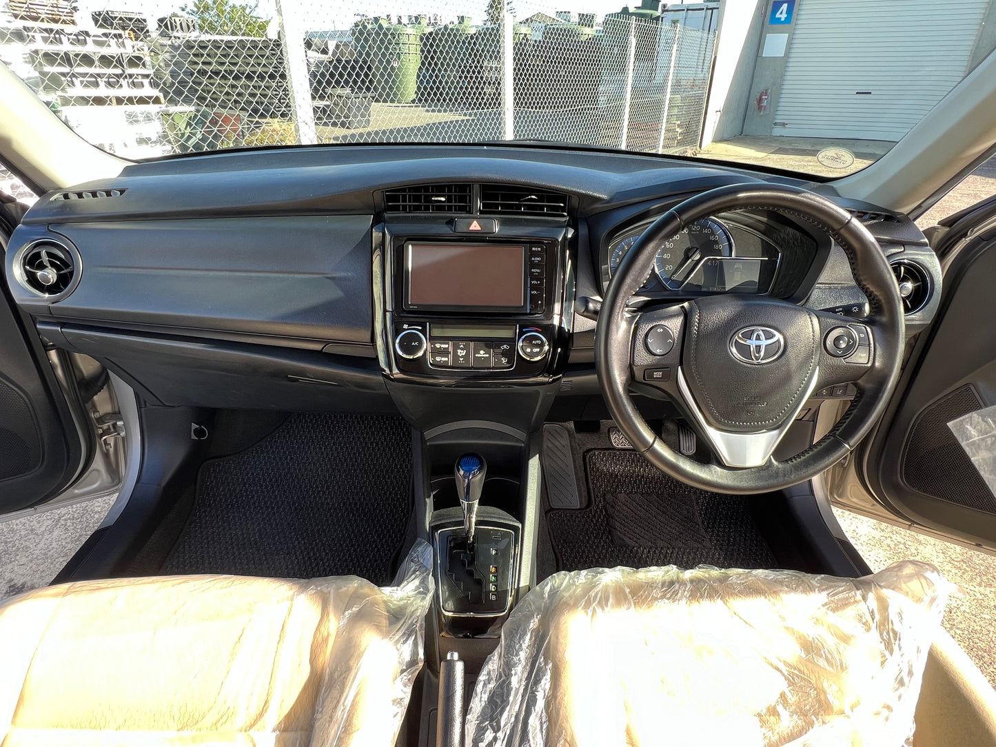 2015 Toyota Corolla Hybrid G