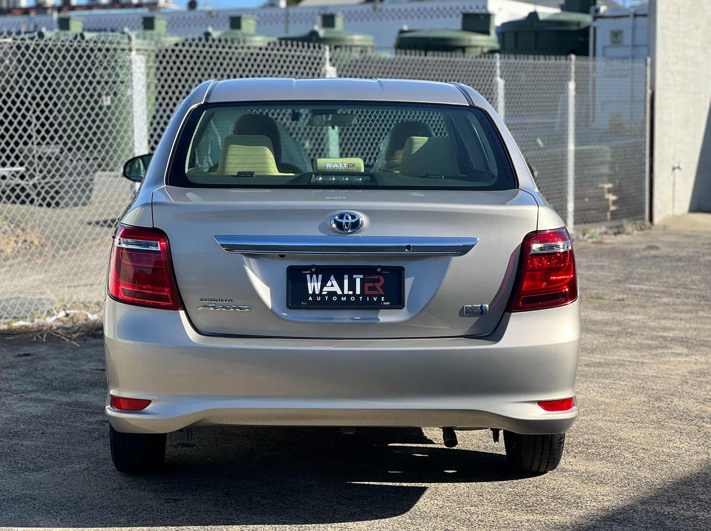 2015 Toyota Corolla Hybrid G