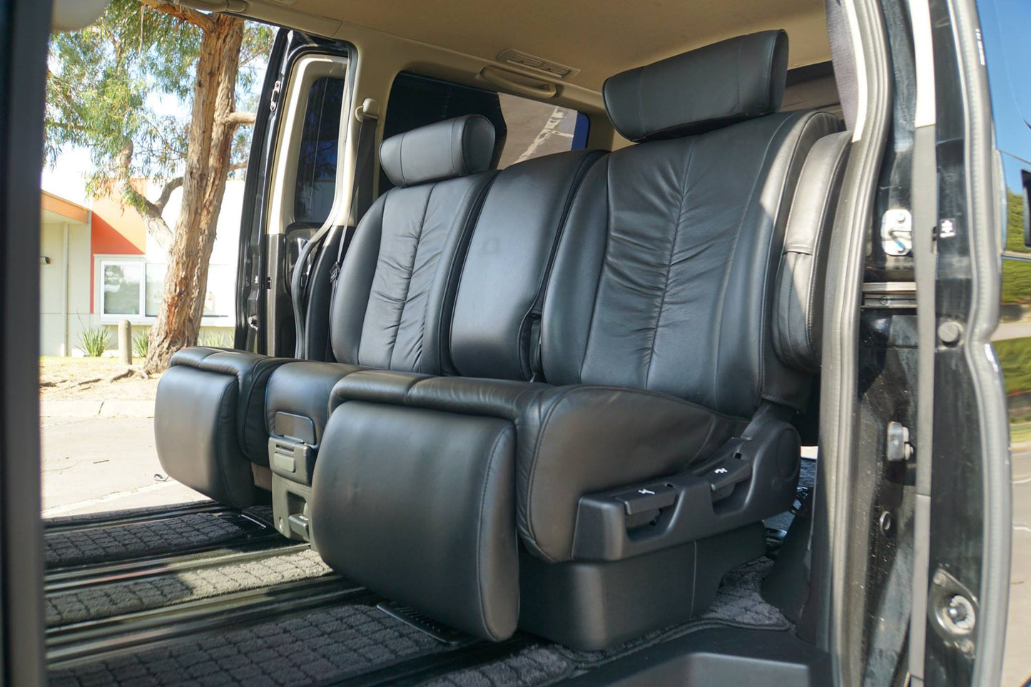 2007 Nissan Elgrand Highway Star