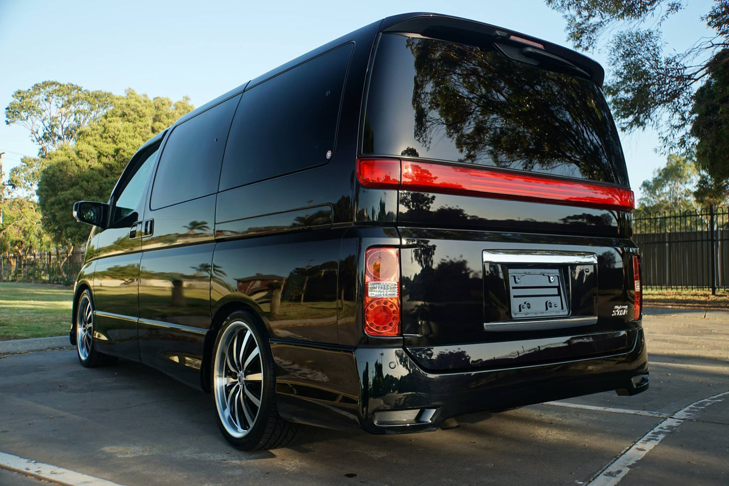 2007 Nissan Elgrand Highway Star