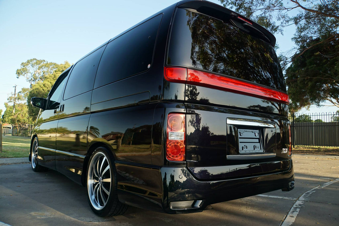 2007 Nissan Elgrand Highway Star