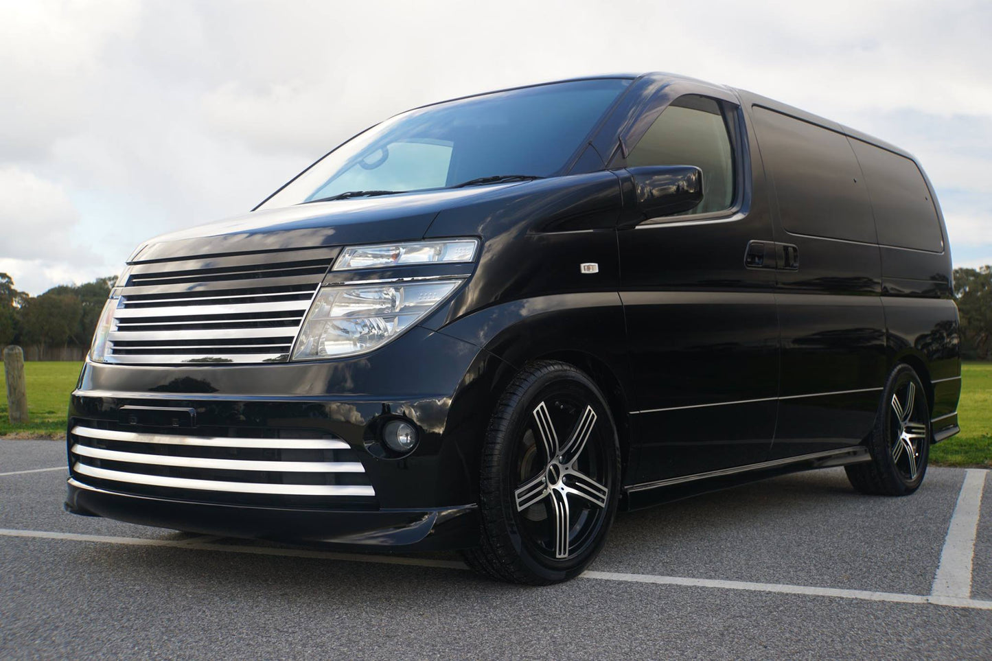2004 Nissan Elgrand Rider S E51