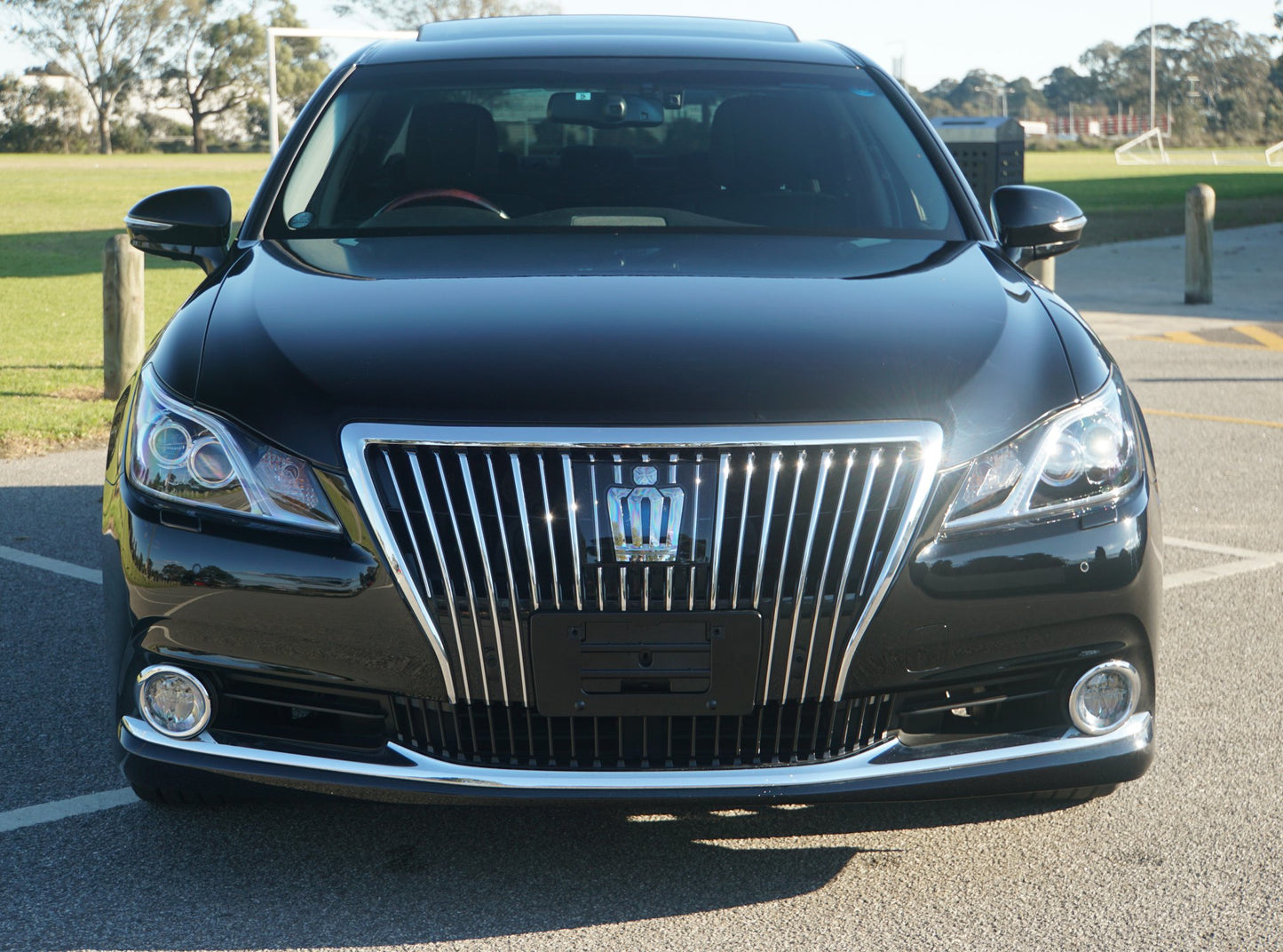 2016 Toyota Crown Majesta F Version
